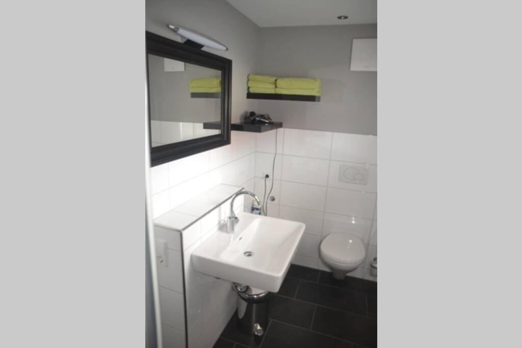 Henrich Apartment *